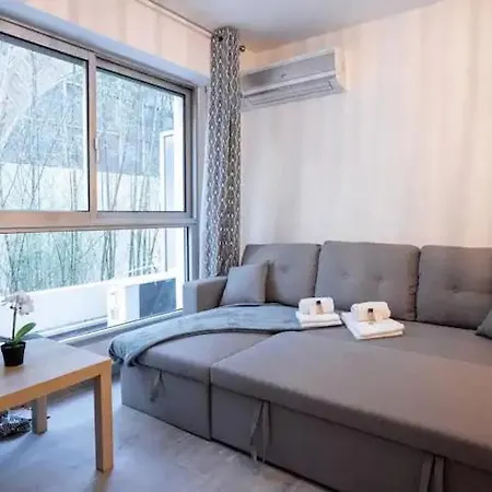 Joli Studio Avec Piscine Sur Apartamento *